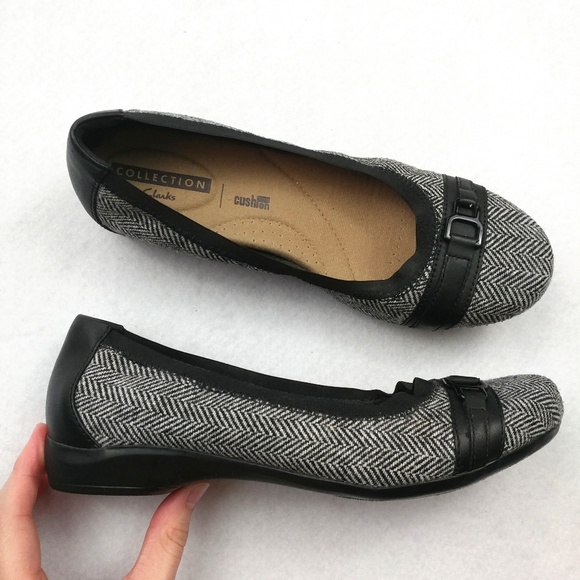 clarks kinzie silver